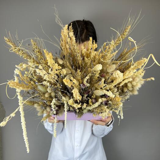 Композиция с пшеницей и лагурус