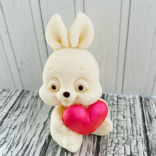 Шоколадный зайчик с сердечком