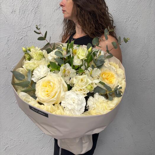 Ramo de ternura con rosa y alstroemeria