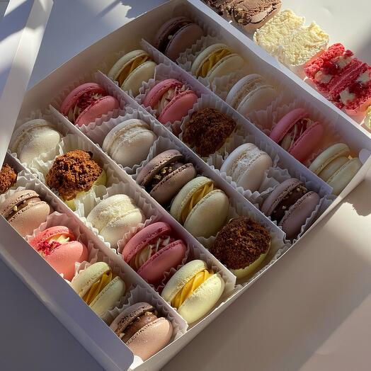 Ассорти макарон 25 штук / подарок на день рождения 🍰