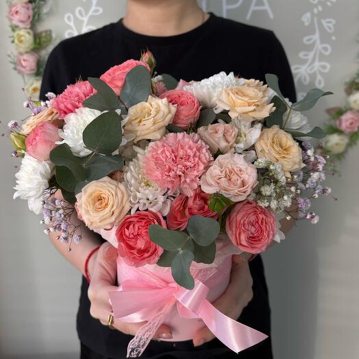Композиция с кустовыми  барбадос розами (16)(14)(18)(9)