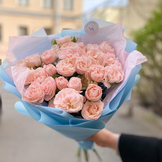 Букет из нежной кустовой розы Fleur
