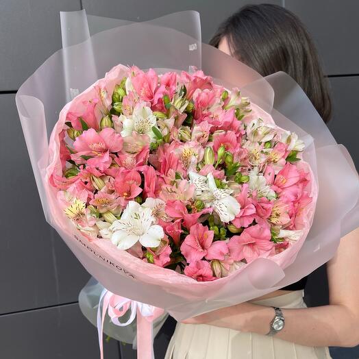 Большой букет бабочек 🌸 / красивые альстромерии