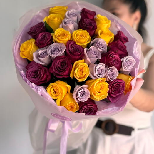 Букет из 35 микс роз