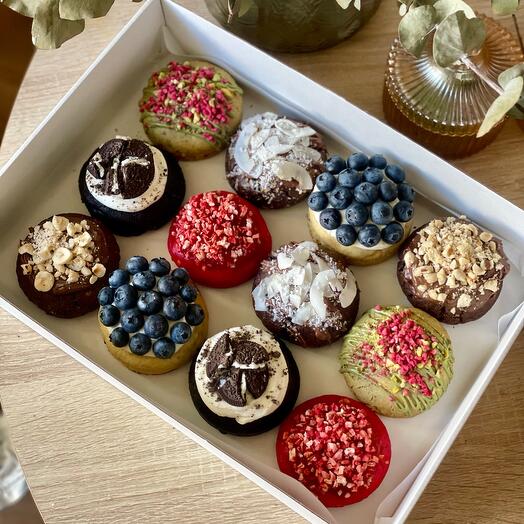 Большой набор New York Cookies, crumbl cookies/ Кукис, Печенье с начинками ассорти (12 печенек, 6 вкусов) на 1 сентября