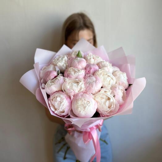 Букет из нежных пионов, 19шт, Гардения, арт 89 Flower Perfect