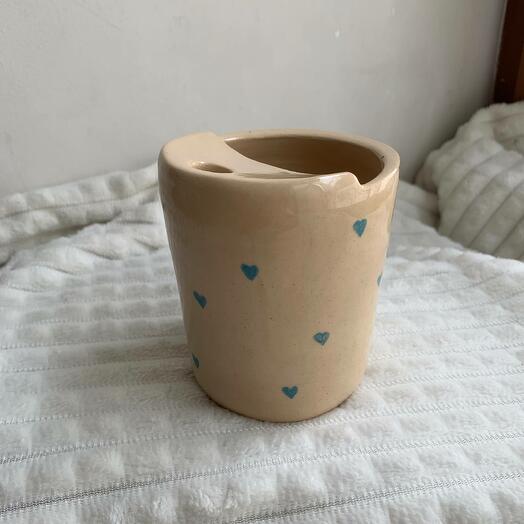 Кружка керамическая "Голубые сердечки" под трубочку