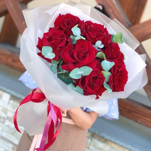 Ramo de encaje con rosas francesas