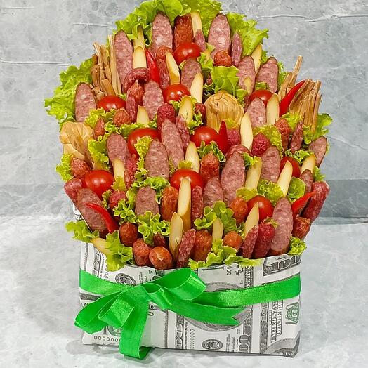 Мужской букет, конверт из колбасы и сыра