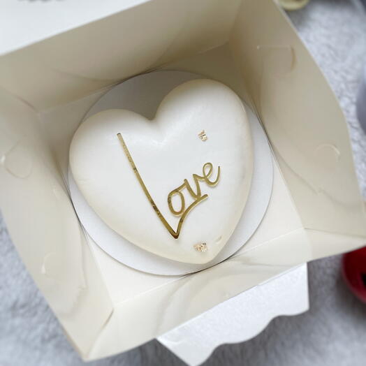 Торт сердце Love