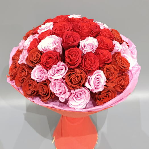 59 Роз стабилизированных