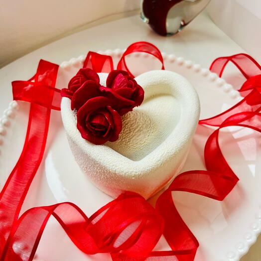 Бенто торт муссовый 🌹«Три акцента любви»