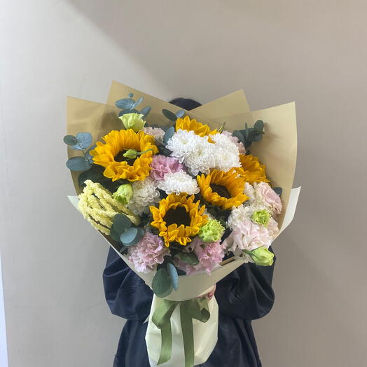 Sunflower bouquet
