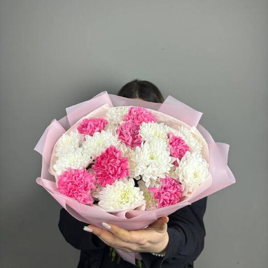 Ramo de crisantemo arbusto y Dianthus