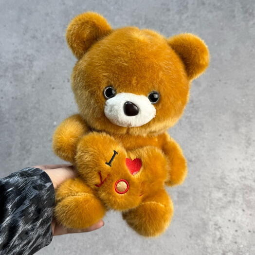 Мягкая игрушка мишка коричневый с сердцем