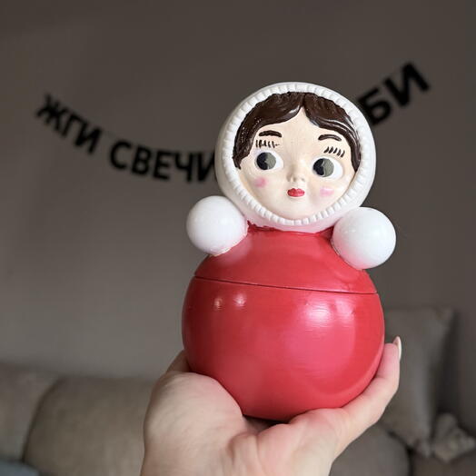 Гисповая шкатулка Неваляшка окрашеная