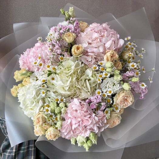 Букет «утренняя роса» с гортензиями 🌸