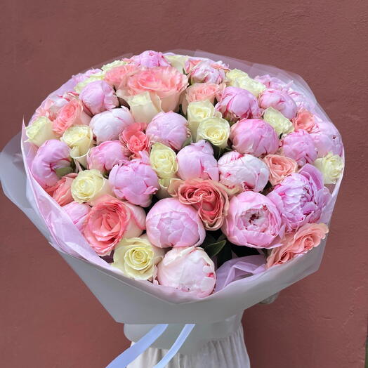 Большой букет пион и роз 💜🩷🌸