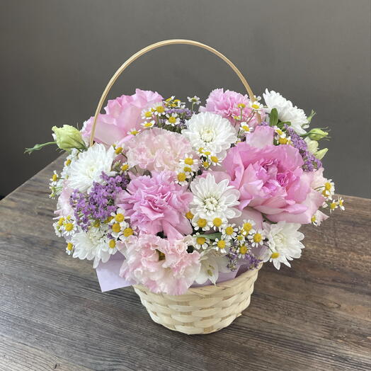 Корзинка с цветами 💗