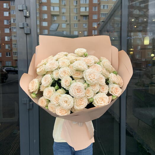 WOW букет из кустовой пионовидной розы «Нежнее нежного»