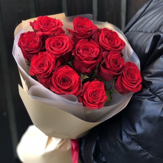 Розы эквадор 11шт