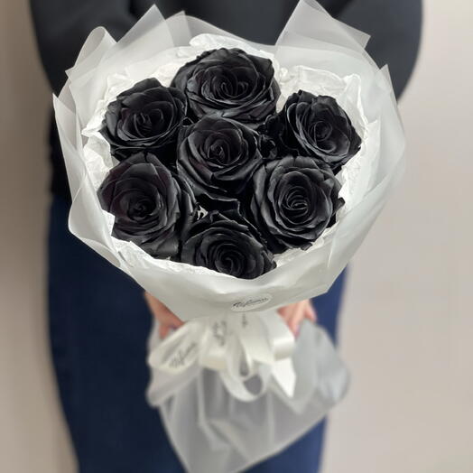 Букет из 7 черных роз