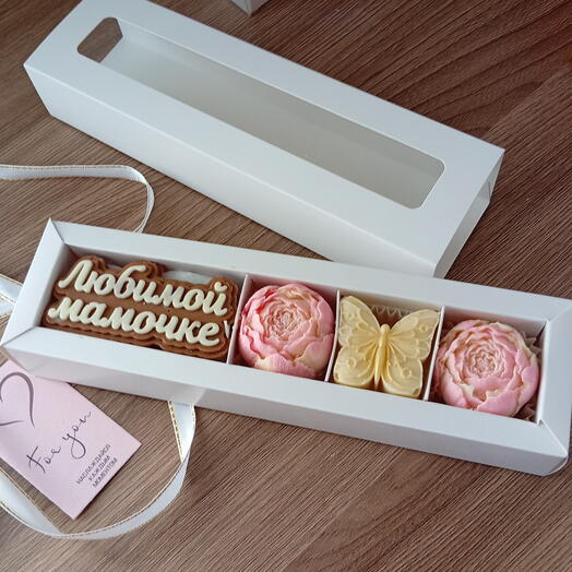 Шоколад ручной работы "Любимой мамочке"
