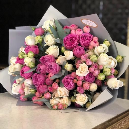 Букет из пионовидных роз 0045382