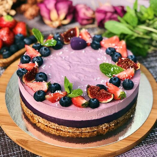 RAW-торт «Клубника-черника» без сахара, глютена и лактозы, VEGAN
