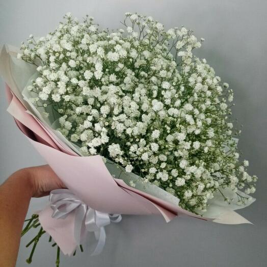 Букет из 15 белых гипсофил
