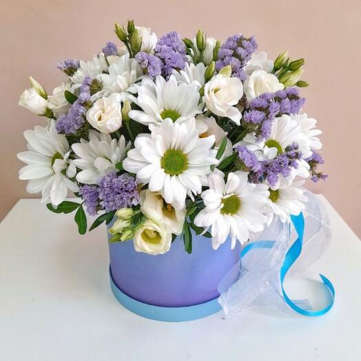 Crisantemos con estatica y eustoma en Caja