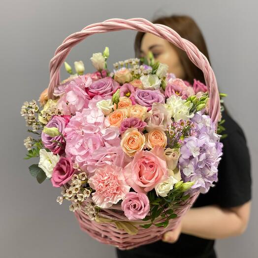 Basket with flowers