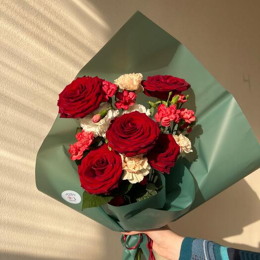 Red roses 🌹