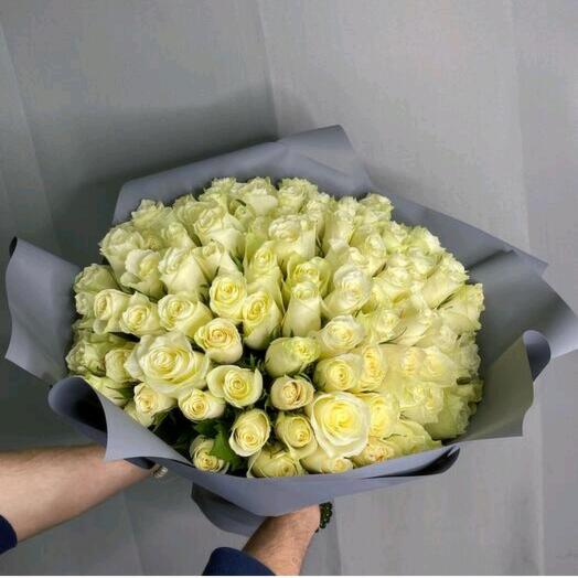 101 white roses