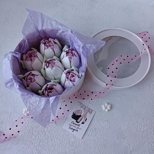 Зефирные тюльпаны в круглой коробке 7 шт