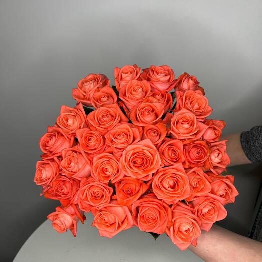 35 Роз Orange Love