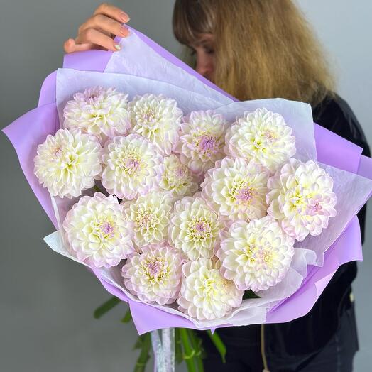 Монобукет из воздушных георгинов (172)