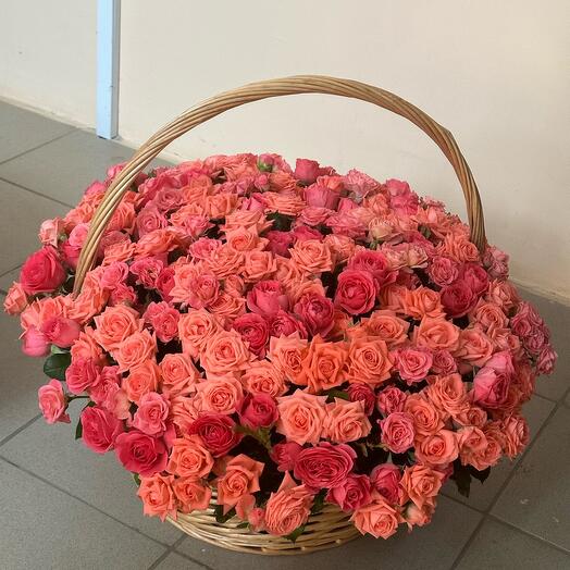 Basket of flowers made of bush roses
