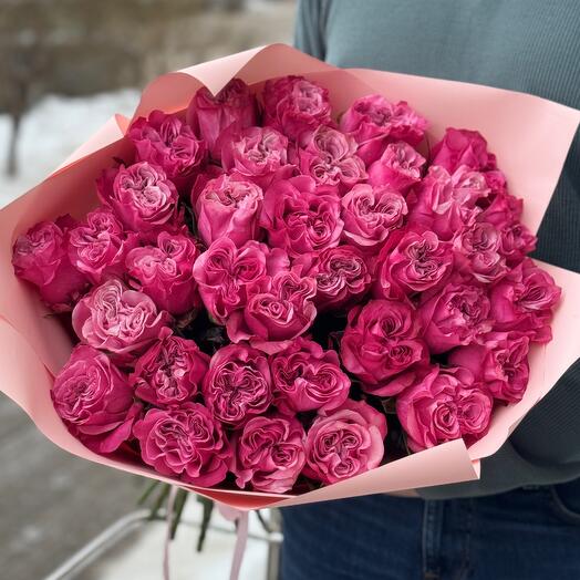 1080 Bouquet of 35 peony roses
