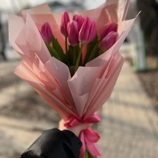 Букет с тюльпанами
