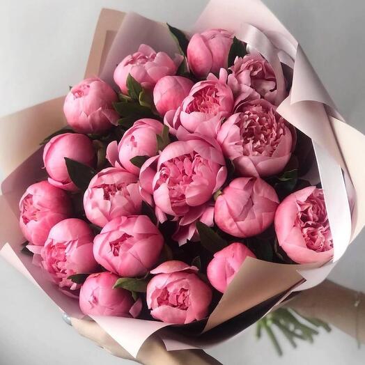 Bouquet of pink peony