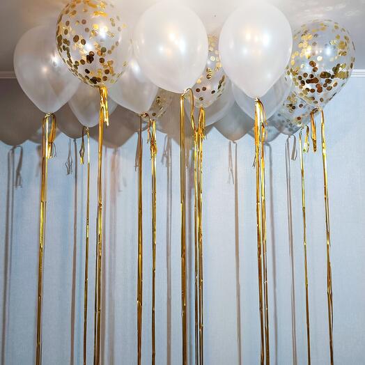 15 шариков под потолок