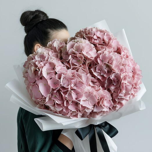 Pink Premium Hydrangea Bouquet