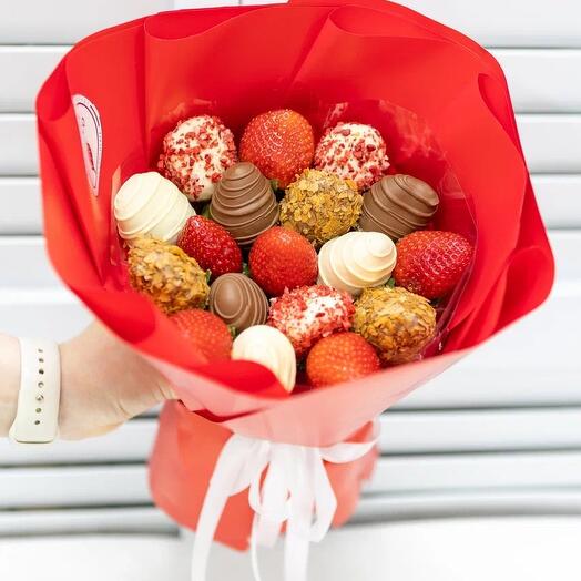 Букет из клубники красный ❣️
