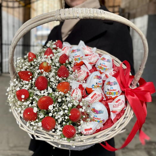 Basket with chocolate and strawberries