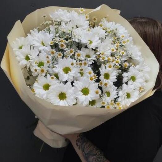 Букет из полевых ромашек
