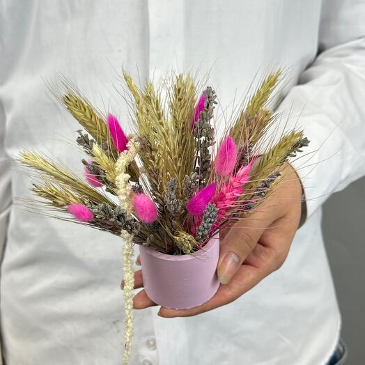 Композиция с пшеницей и лавандой