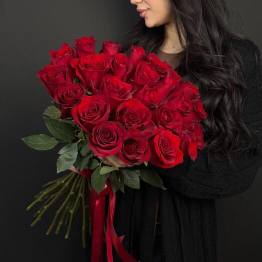 🌹25 Роз в ленту высокие (-15%)