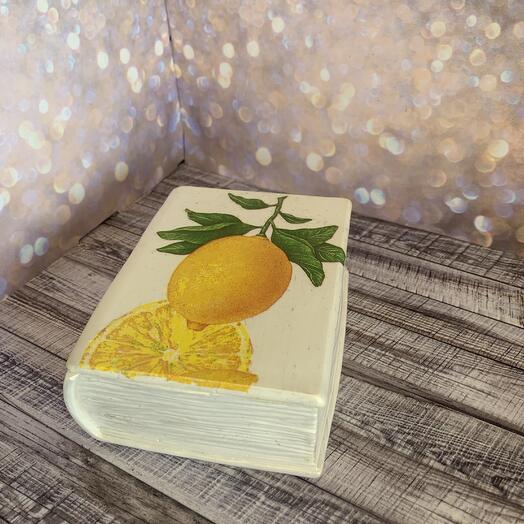 Книга -шкатулка «Лимоны»