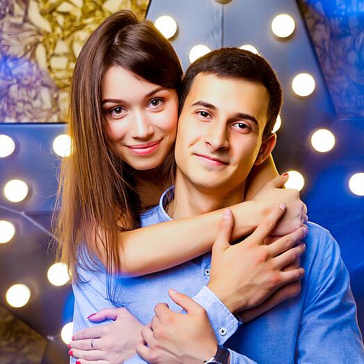Подарочный сертификат «Фотосессия Love Story» (1 час, 2 человека)